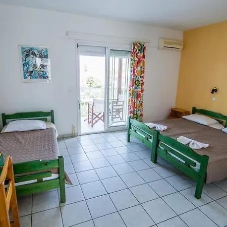 Aparthotel Conti *